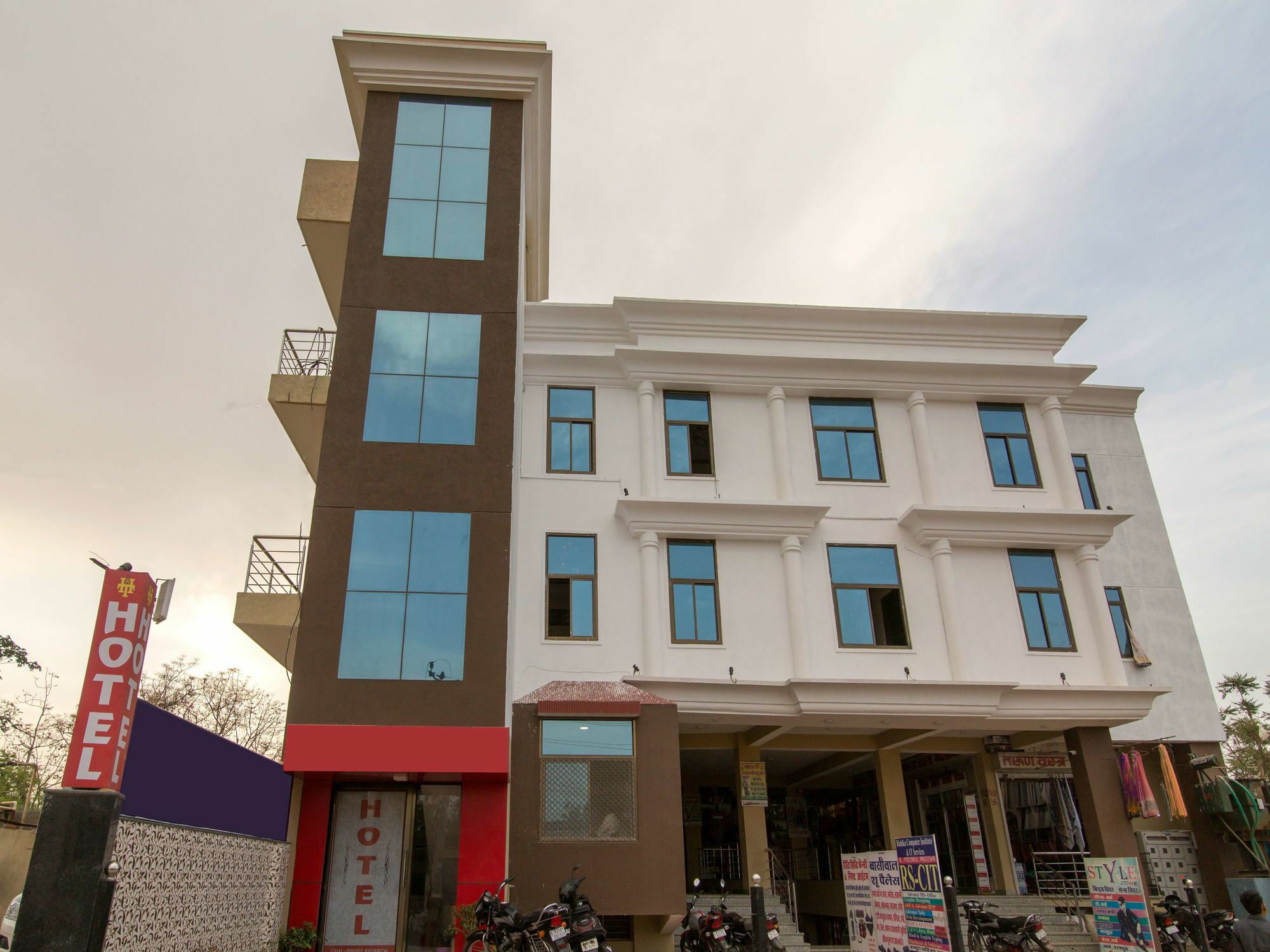 Collection O Himalaya Tower Hotell Jaipur Exteriör bild
